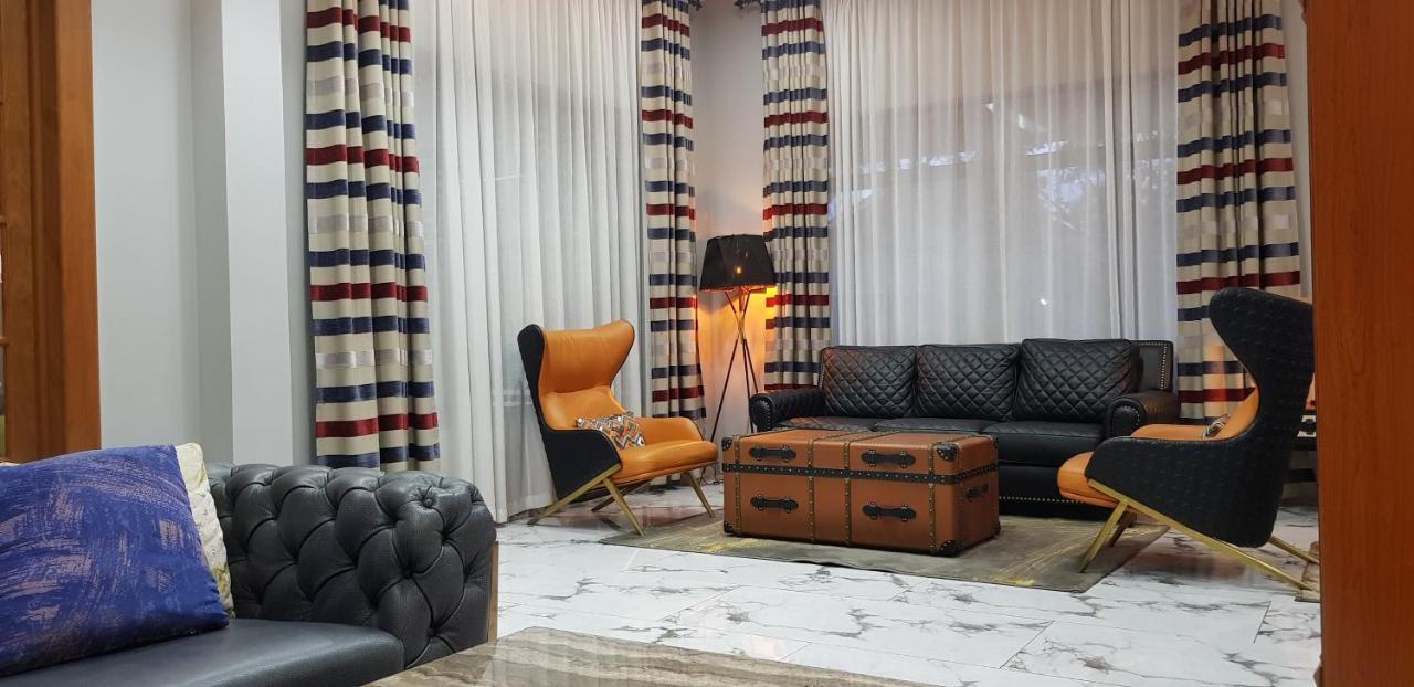 أروشا Silver Palm Hotel المظهر الخارجي الصورة