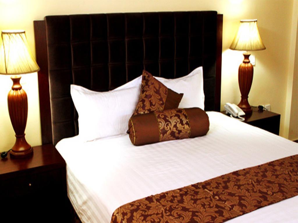 أروشا Silver Palm Hotel المظهر الخارجي الصورة